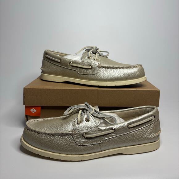 Sperry Top-Sider Conway Boat Shoe in Platinum - Picture 1 of 10